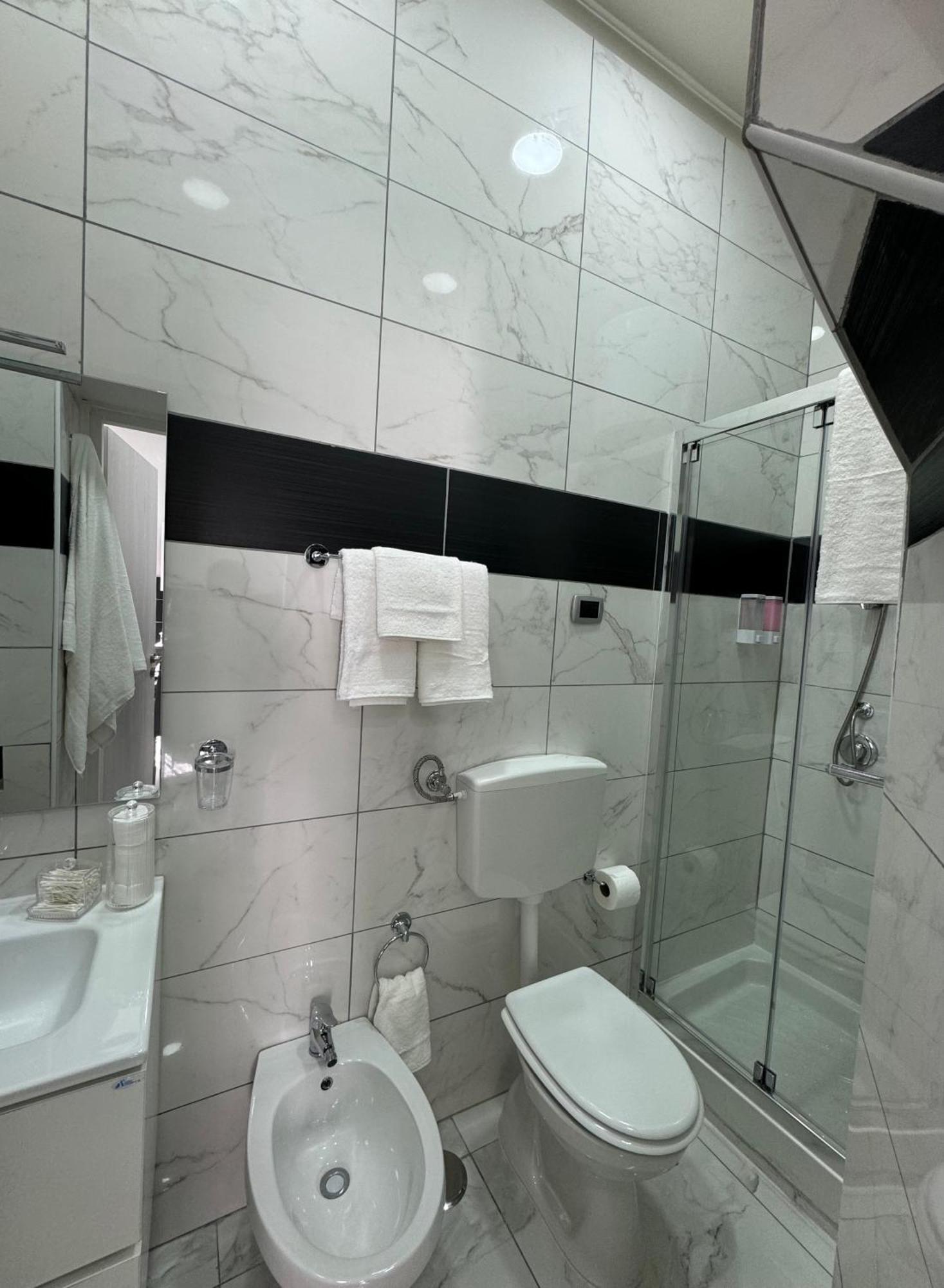 Vesuvius House Apartment Наполи Екстериор снимка